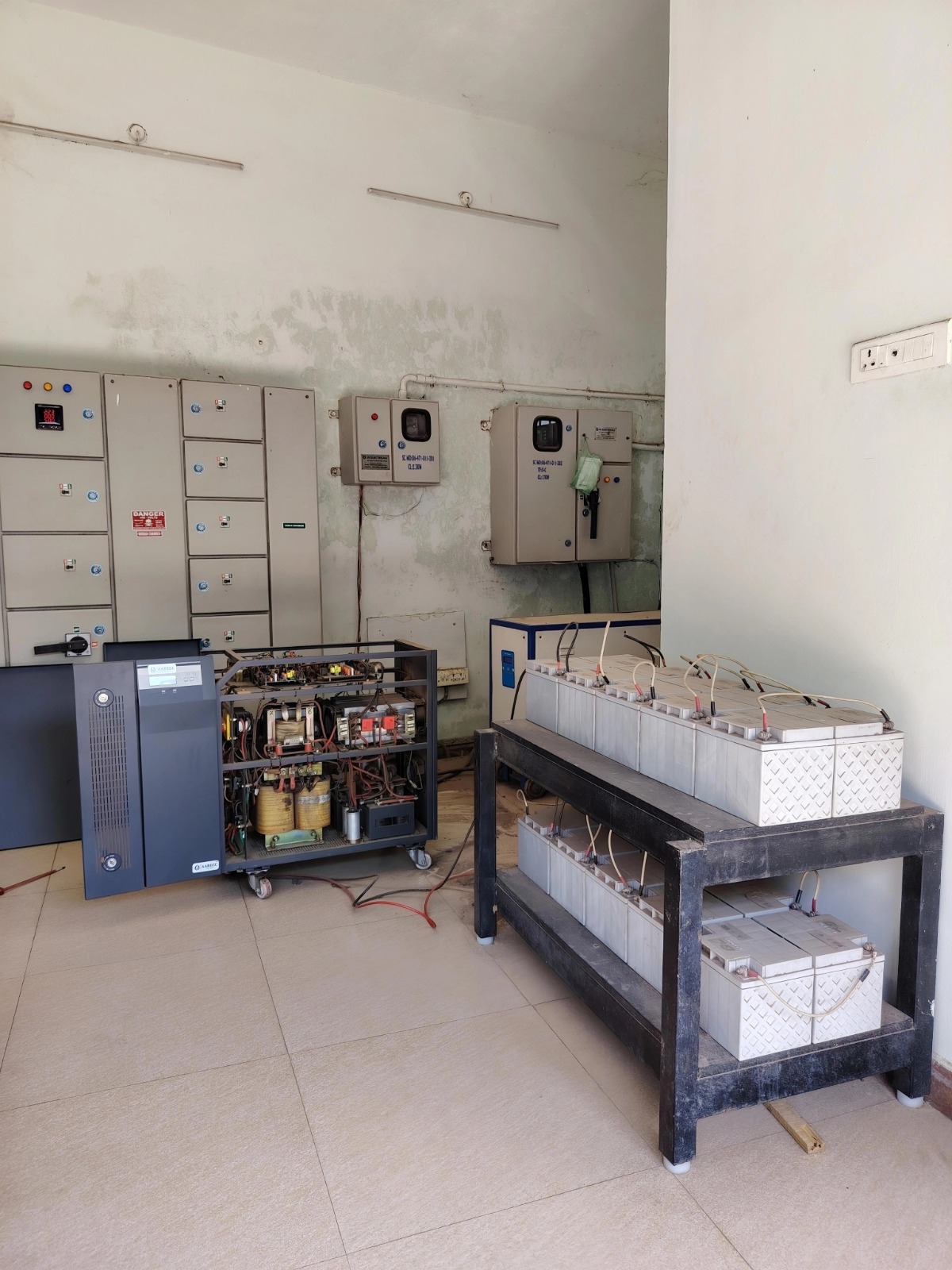 The Evolution of DSP Technology in Online UPS